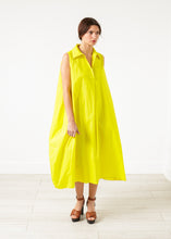 Cargar imagen en el visor de la galería, Balloon Cotton Dress in Yellow