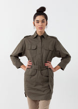 Cargar imagen en el visor de la galería, Belted Surplus Dress
