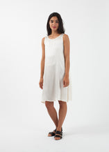 Cargar imagen en el visor de la galería, Bell Dress
